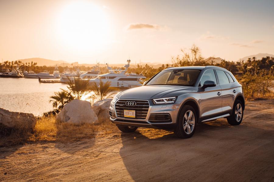  Audi Q5 TDI Quattro 2016 года  (WW) (фото 4 из 90)